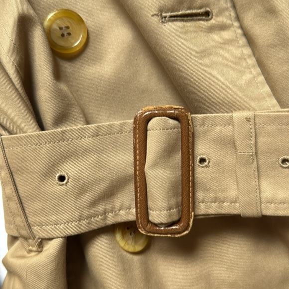 Beautiful Burberry Women’s size small 6 Trench Coat Authentic - Picture 6 of 11